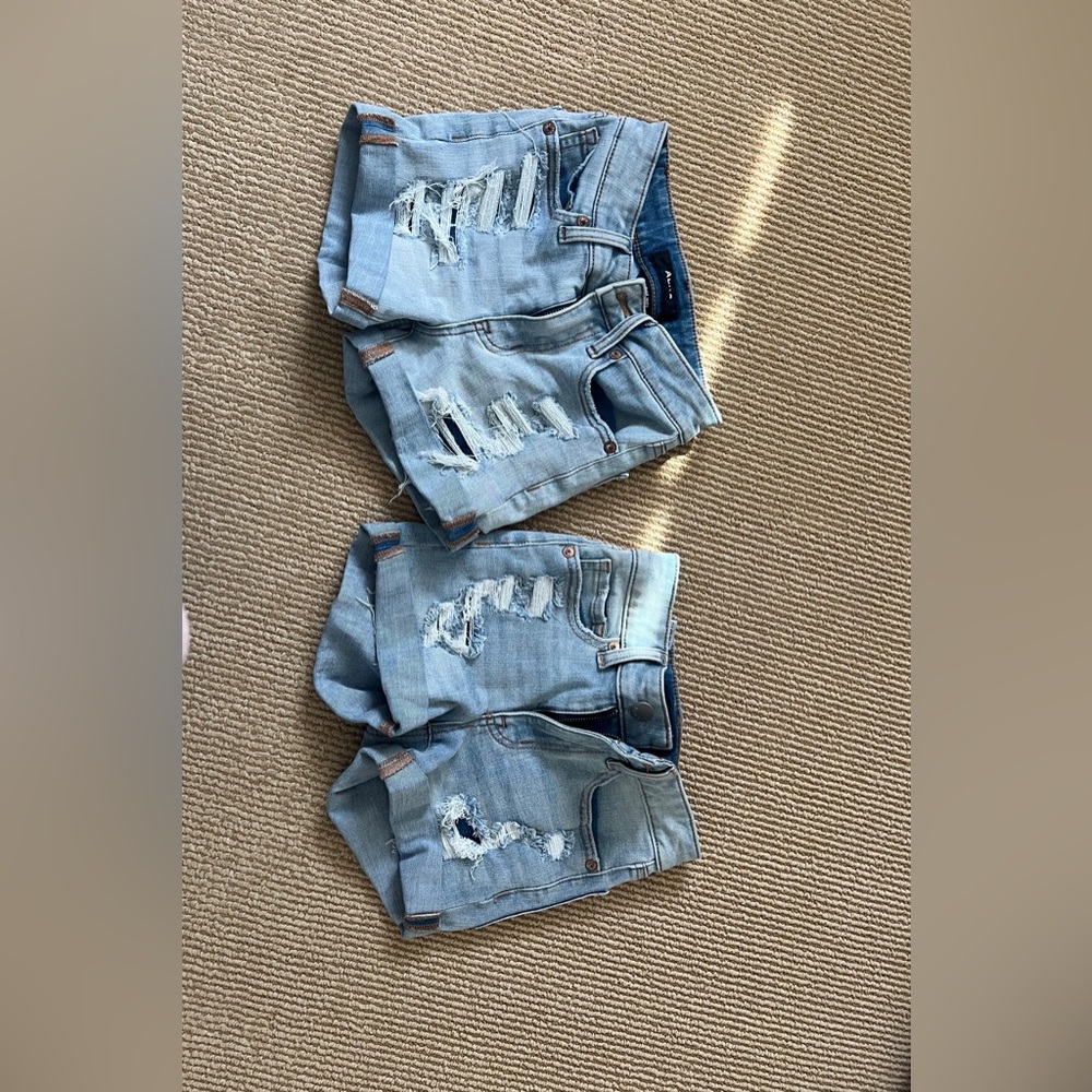 Aeropostale Jean shorts 2 pairs size 000